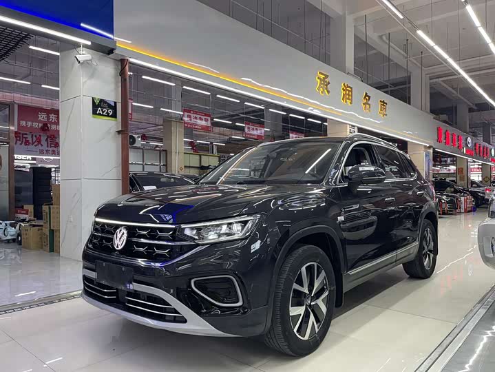 Фото 1 - Volkswagen Tayron