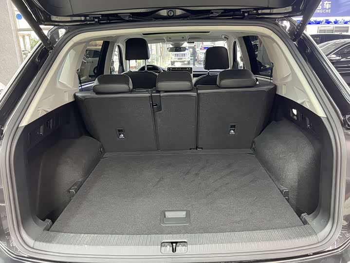 Фото 9 - Volkswagen Tayron