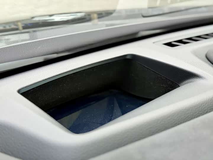 Фото 6 - Nio EC6