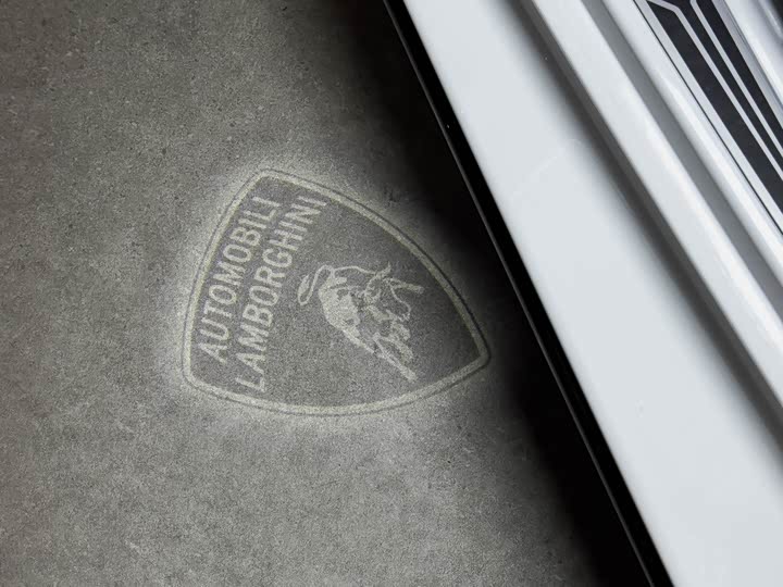 Фото 8 - Lamborghini Huracán