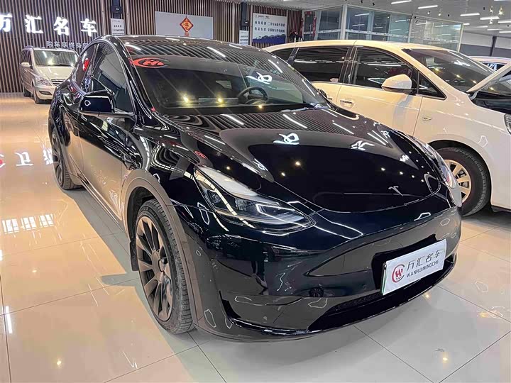 Фото 5 - Tesla Model Y