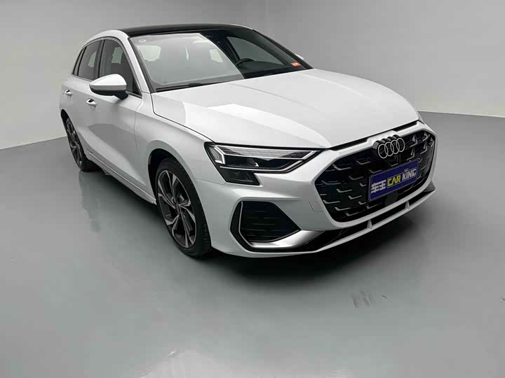 Фото 2 - Audi A3