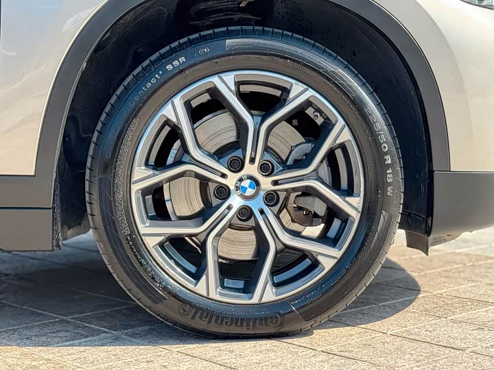 Фото 7 - BMW X1