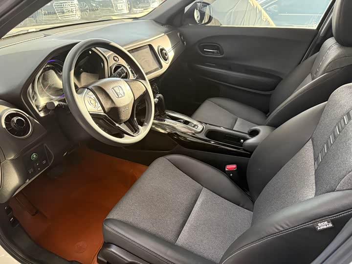 Фото 4 - Honda XR-V