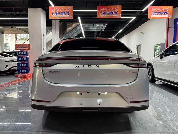 Фото 4 - GAC Aion S Plus