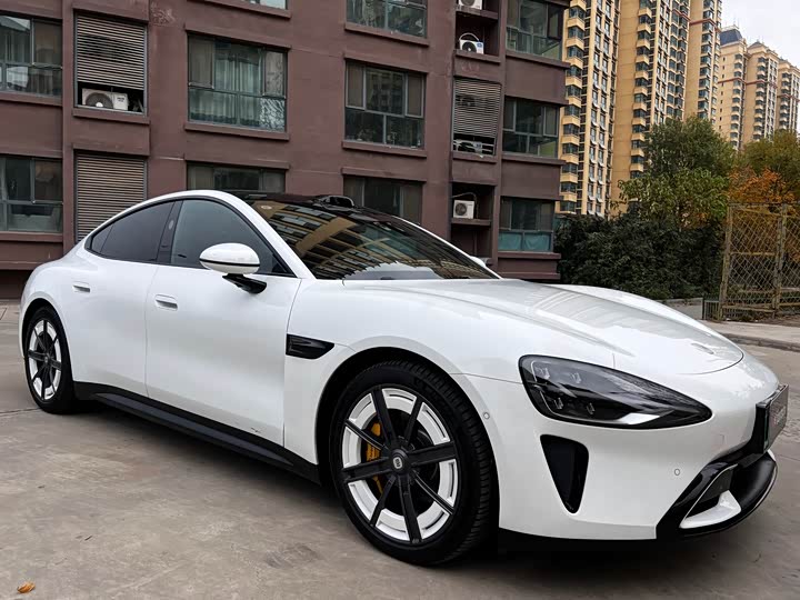 Фото 2 - Xiaomi SU7