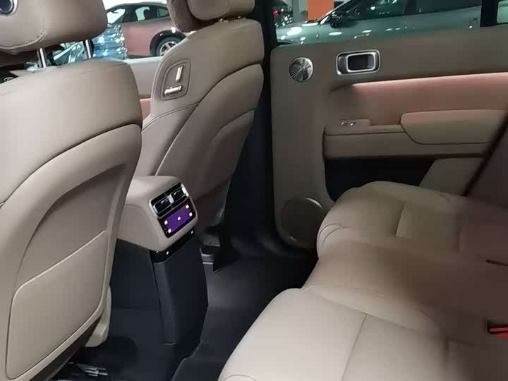 Фото 5 - LiXiang L7