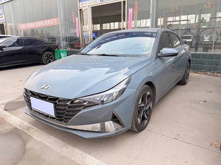 Фото 1 - Hyundai Elantra N line