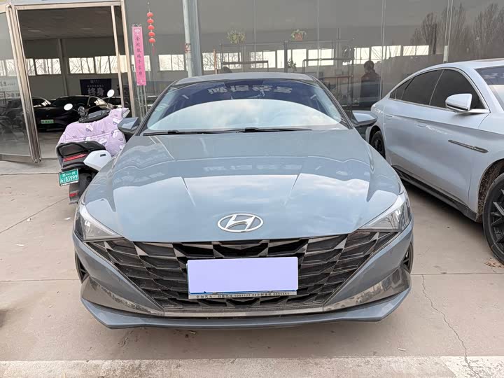 Фото 2 - Hyundai Elantra N line