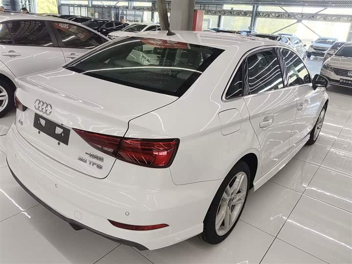 Фото 7 - Audi A3