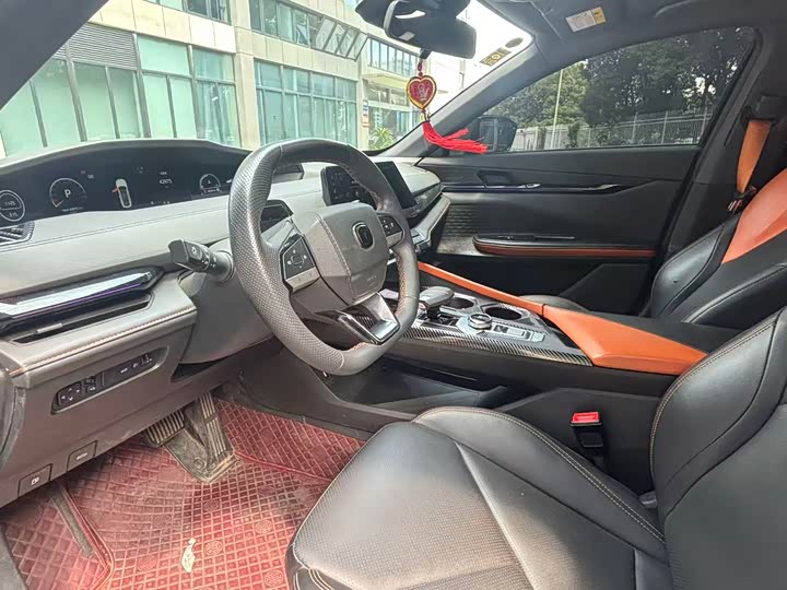 Фото 7 - Changan UNI-V