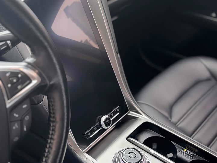 Фото 7 - Ford Mondeo