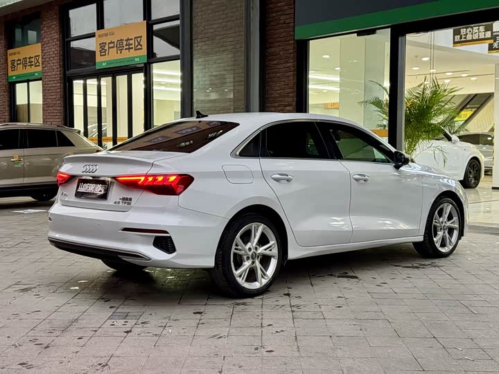 Фото 7 - Audi A3