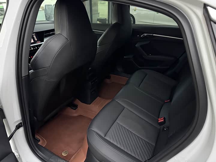 Фото 9 - Audi A3