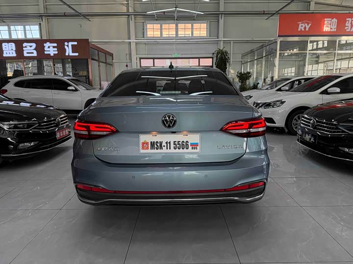 Фото 5 - Volkswagen Lavida