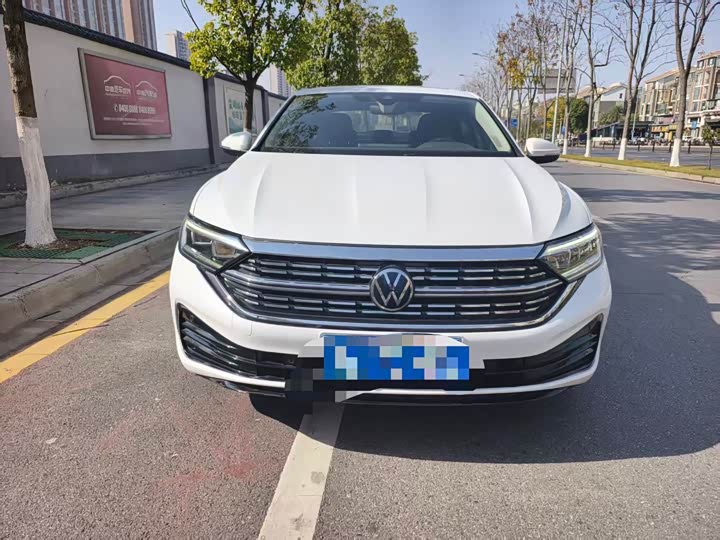 Фото 2 - Volkswagen Sagitar L