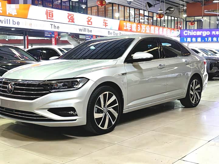 Фото 1 - Volkswagen Sagitar L