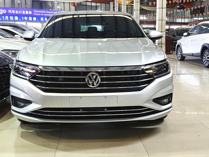 Фото 2 - Volkswagen Sagitar L