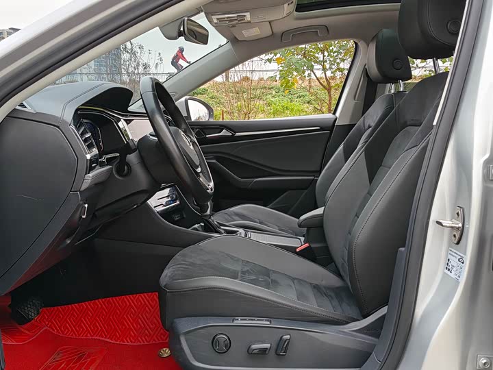 Фото 6 - Volkswagen Sagitar L