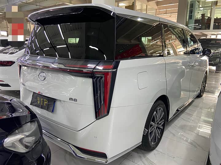 Фото 4 - GAC Trumpchi M8