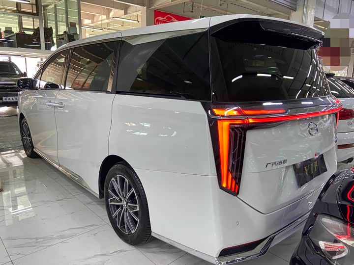 Фото 5 - GAC Trumpchi M8