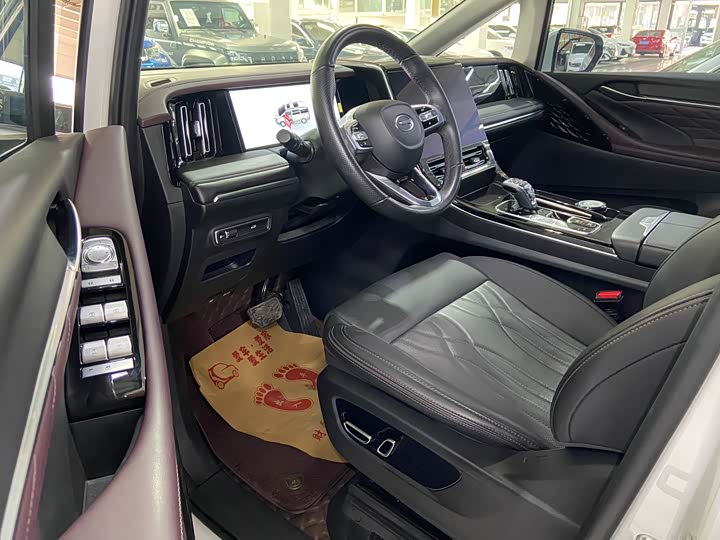 Фото 6 - GAC Trumpchi M8