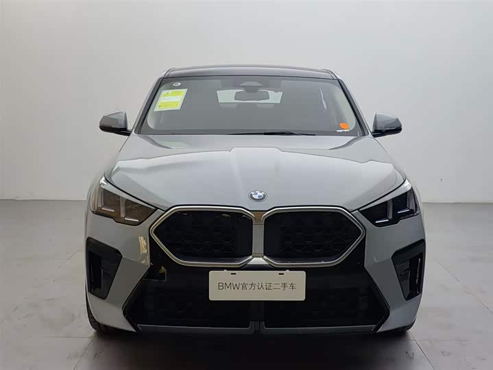 Фото 2 - BMW X2