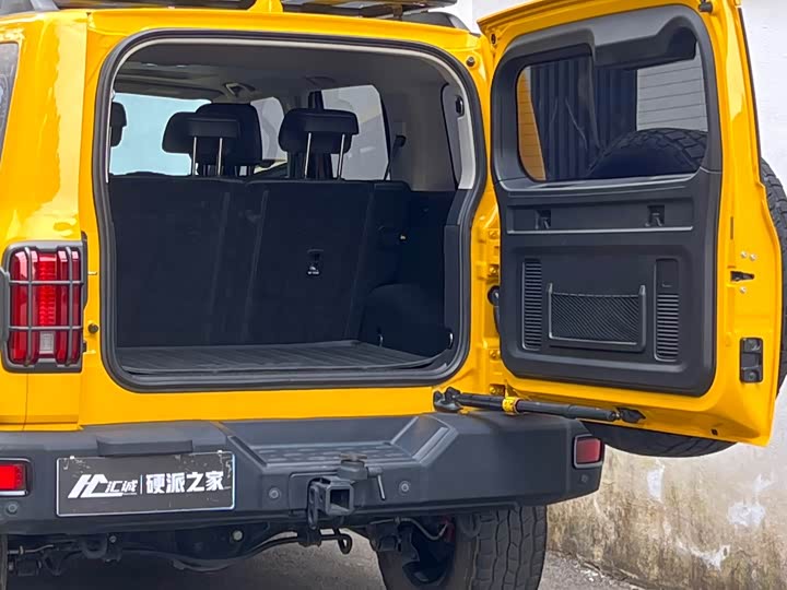 Фото 8 - Tank 300