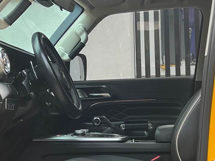 Фото 9 - Tank 300