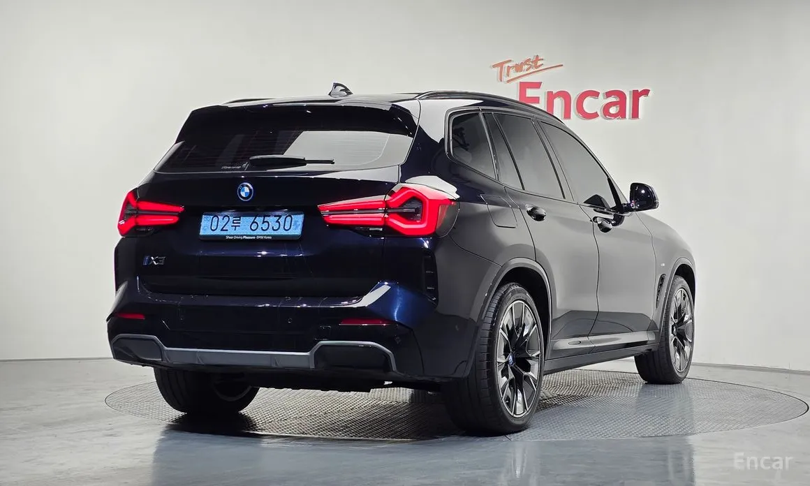 Фото 2 - BMW iX3