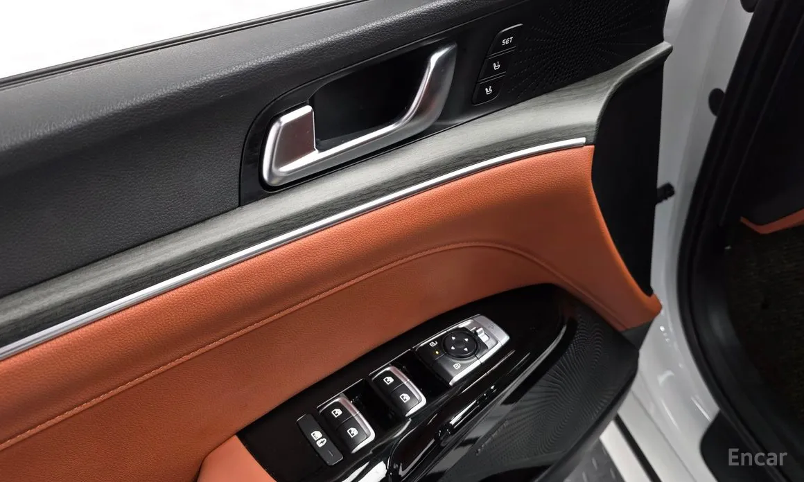 Фото 18 - Kia K5