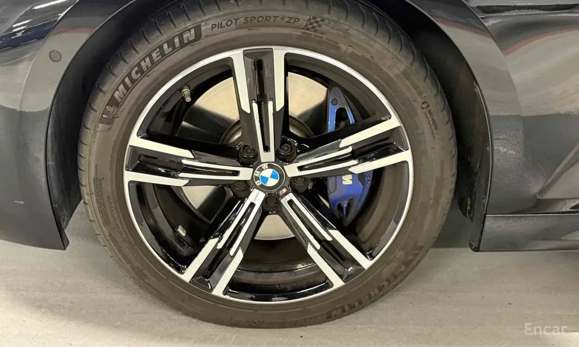 Photo 15 - BMW 3 Series