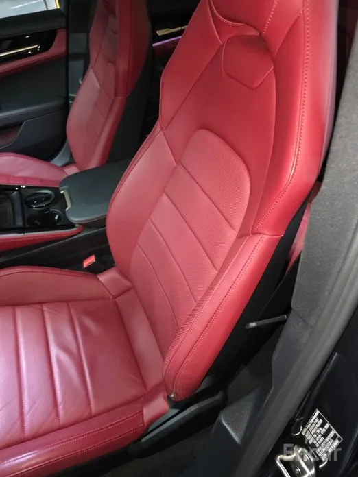 Фото 7 - Porsche Panamera