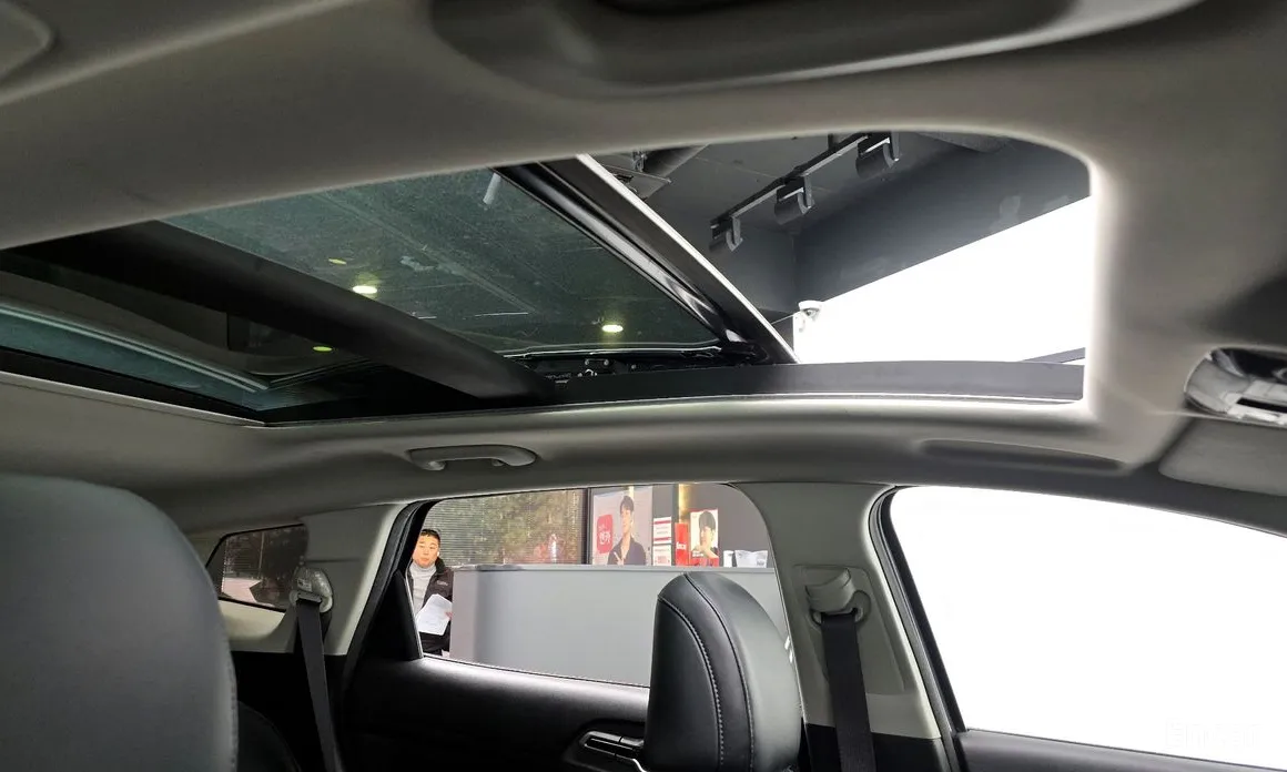 Фото 19 - Kia Sportage