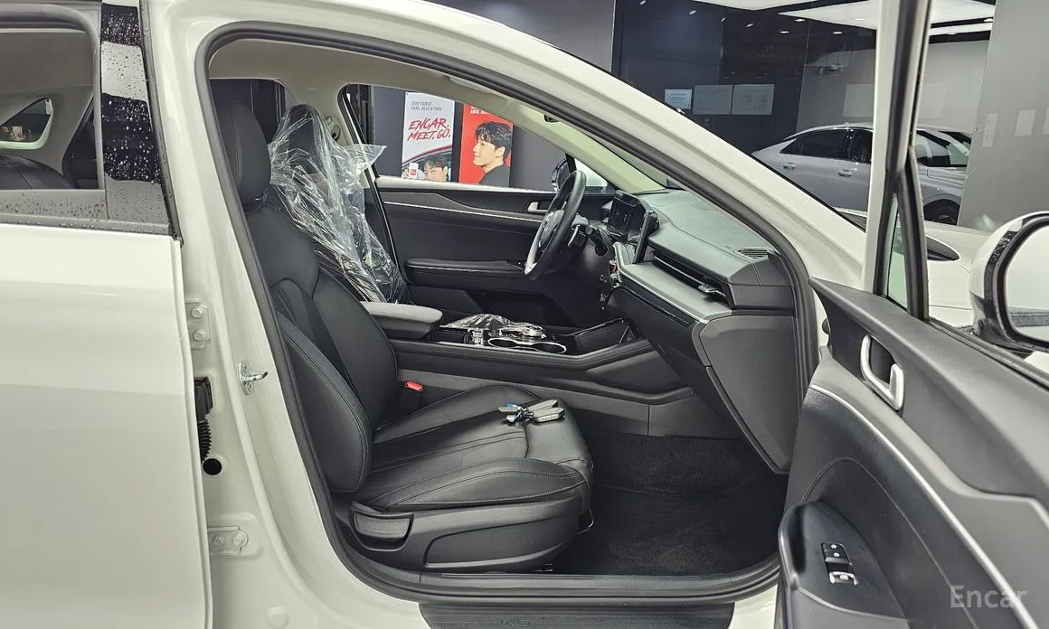 Фото 12 - Kia K5