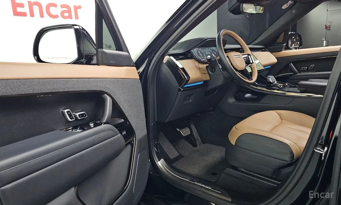 Фото 10 - Land Rover Range Rover Sport