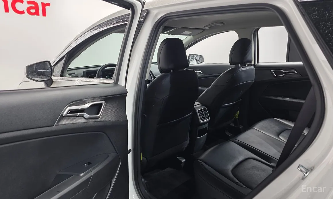 Фото 18 - Kia Sportage