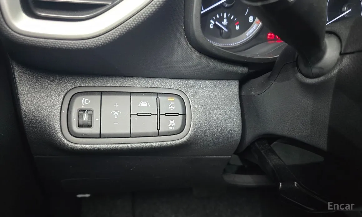 Фото 16 - Hyundai Venue