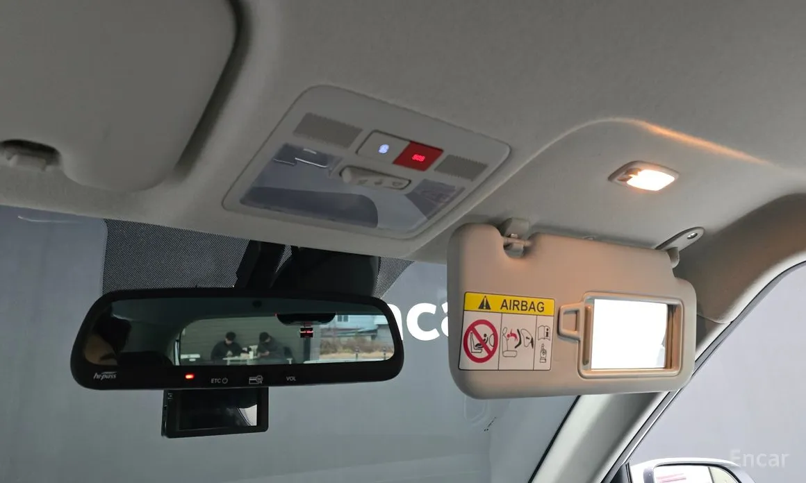 Фото 19 - Hyundai Venue