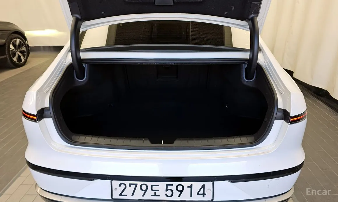 Фото 20 - Hyundai Grandeur