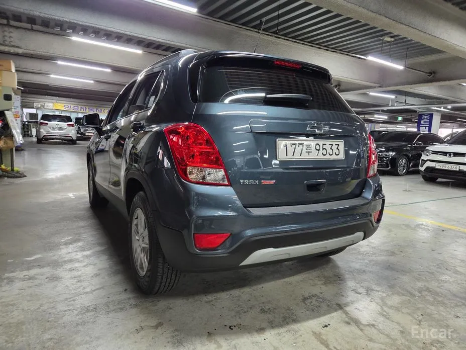 Фото 2 - Chevrolet Trax