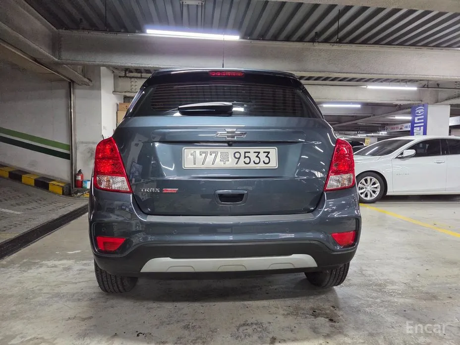 Фото 4 - Chevrolet Trax