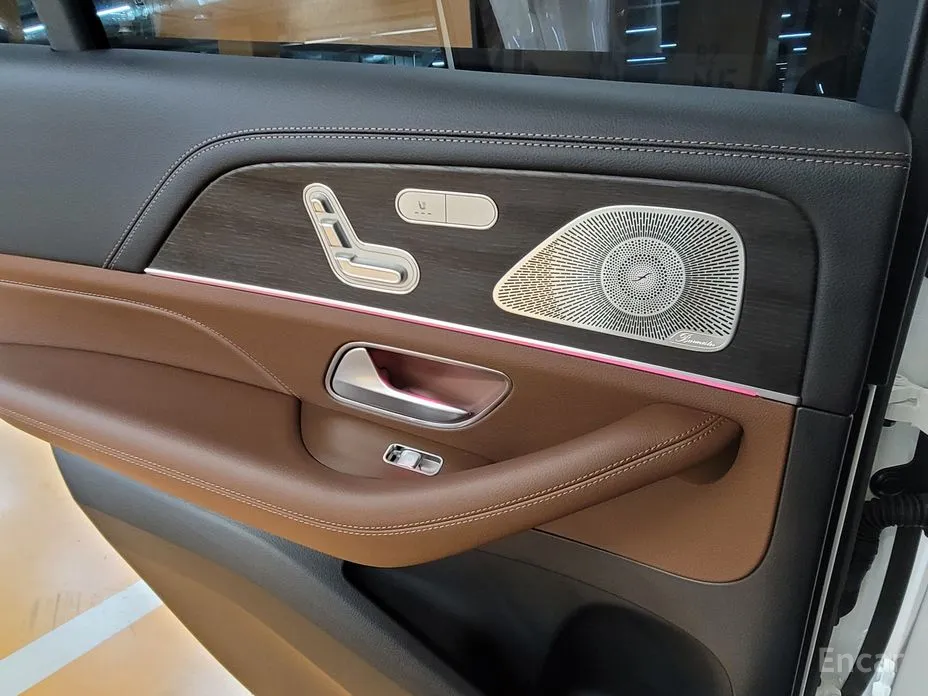 Фото 10 - Mercedes-Benz GLE-Class