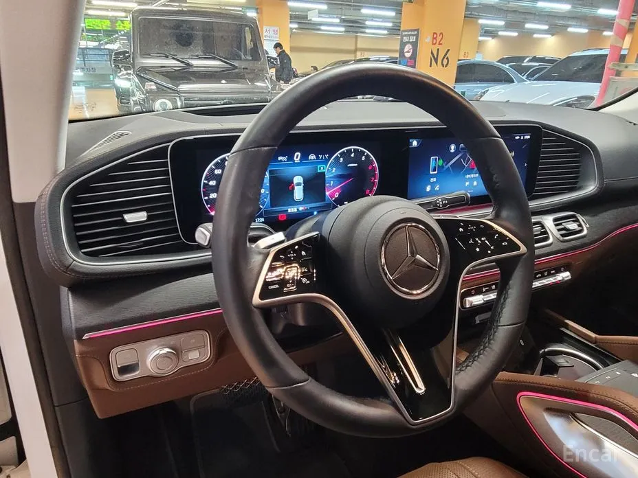 Фото 12 - Mercedes-Benz GLE-Class