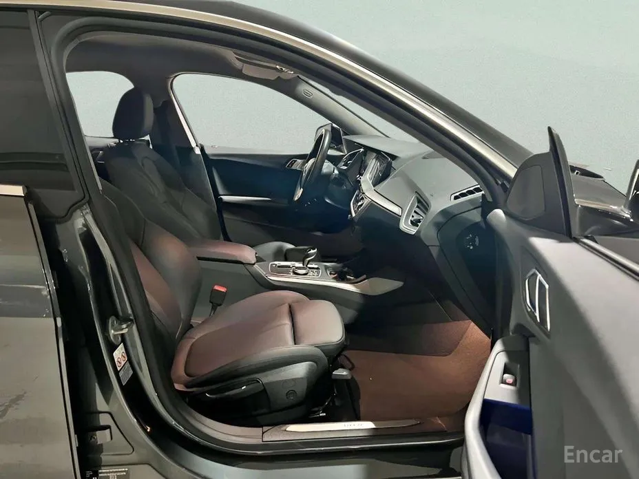 Фото 13 - BMW 2 Series