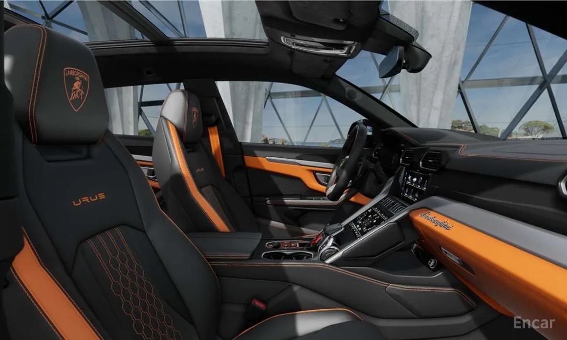 Фото 15 - Lamborghini Urus