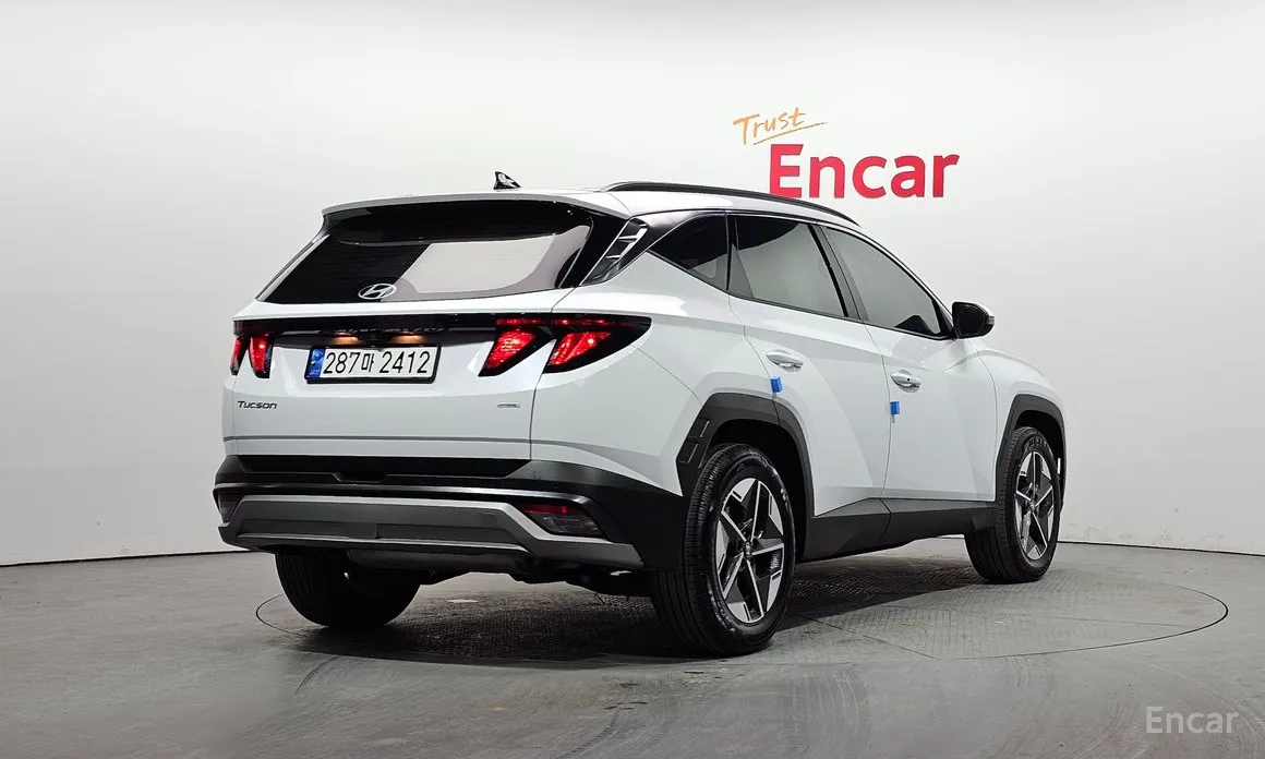 Фото 2 - Hyundai Tucson