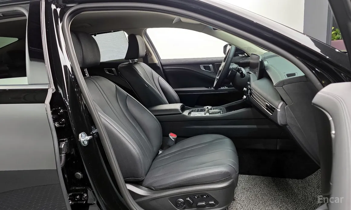 Фото 10 - Kia K8