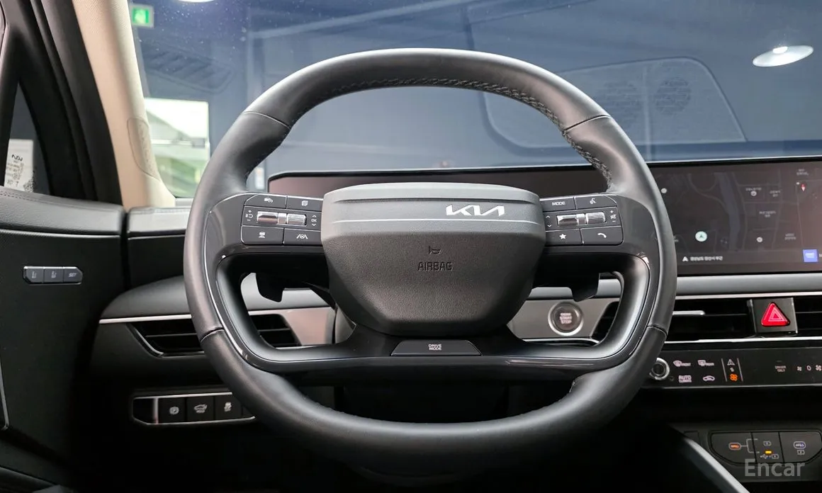 Фото 13 - Kia K8