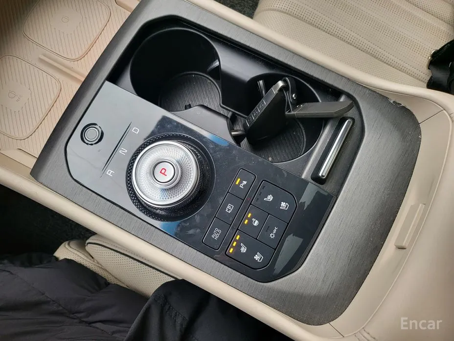 Фото 10 - Kia K8